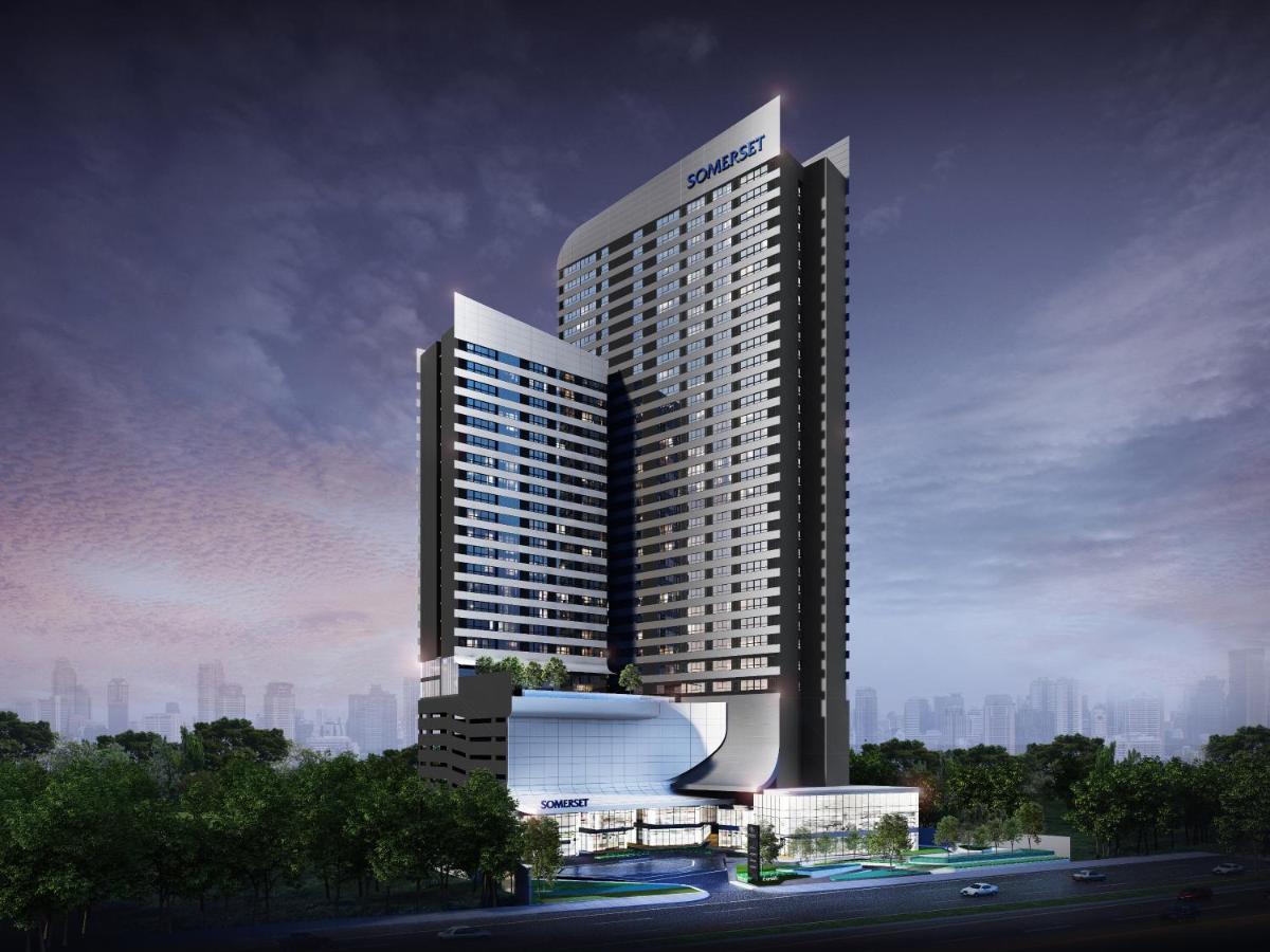 Somerset Rama 9 Bangkok Eksteriør billede The hotel's exterior