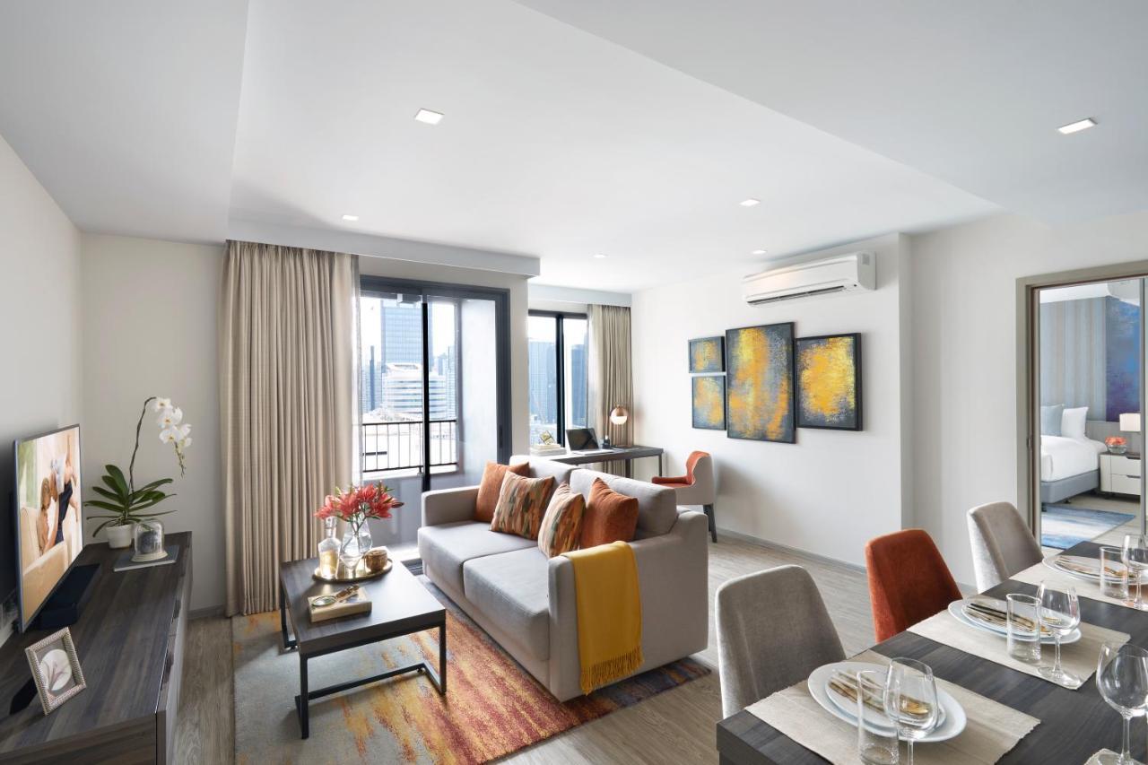 Somerset Rama 9 Bangkok Eksteriør billede A living room